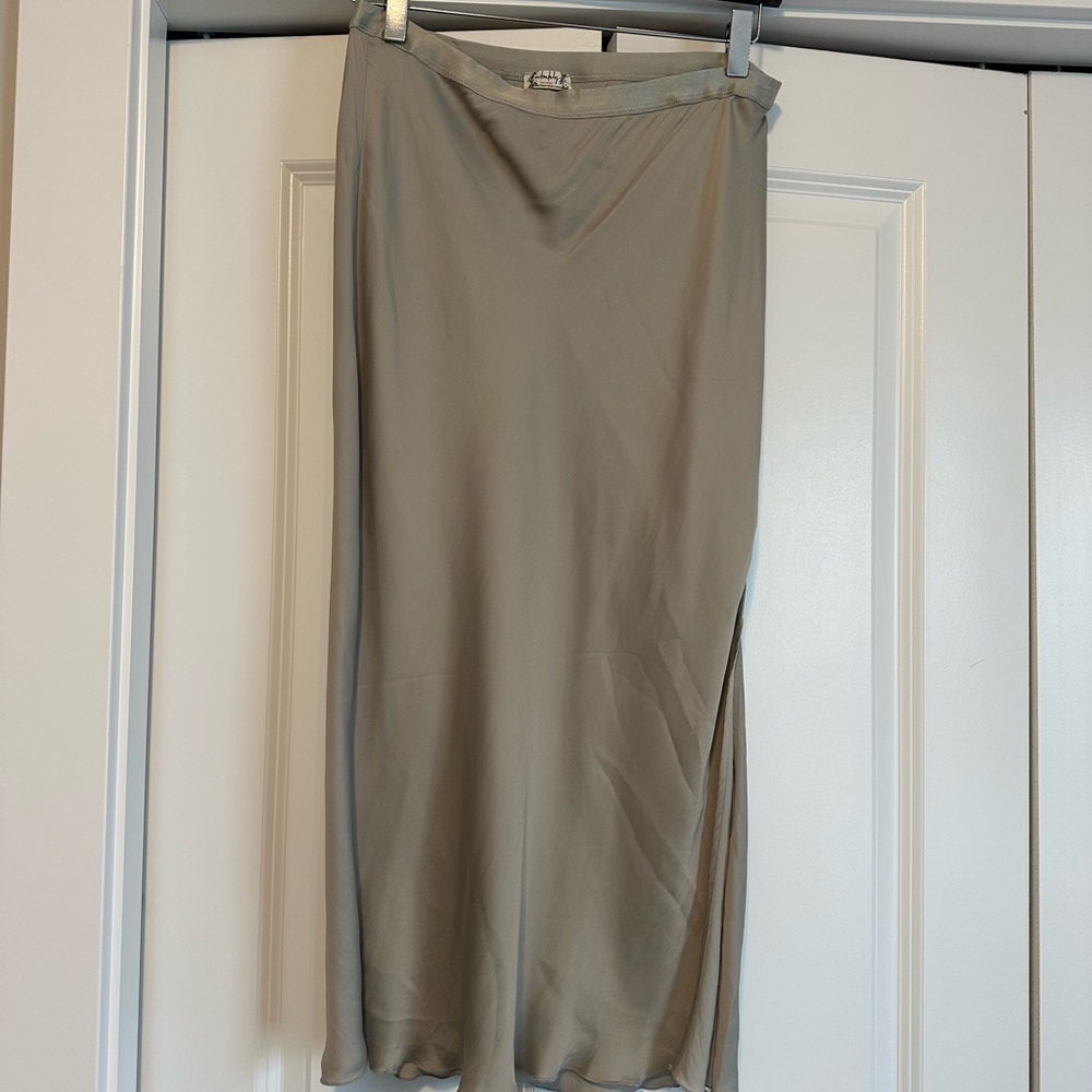 Free People Lt Grey Satin Sweet Talker Half Slip - medium